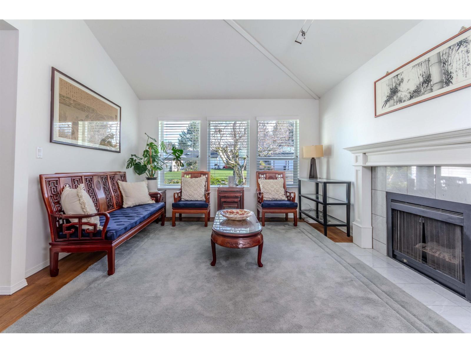 11083 153a Street Property Photo 6