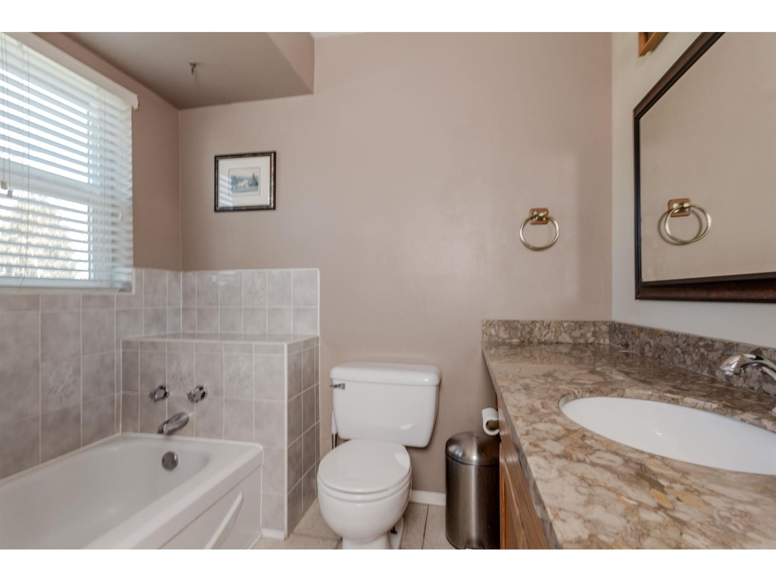11083 153a Street Property Photo 27