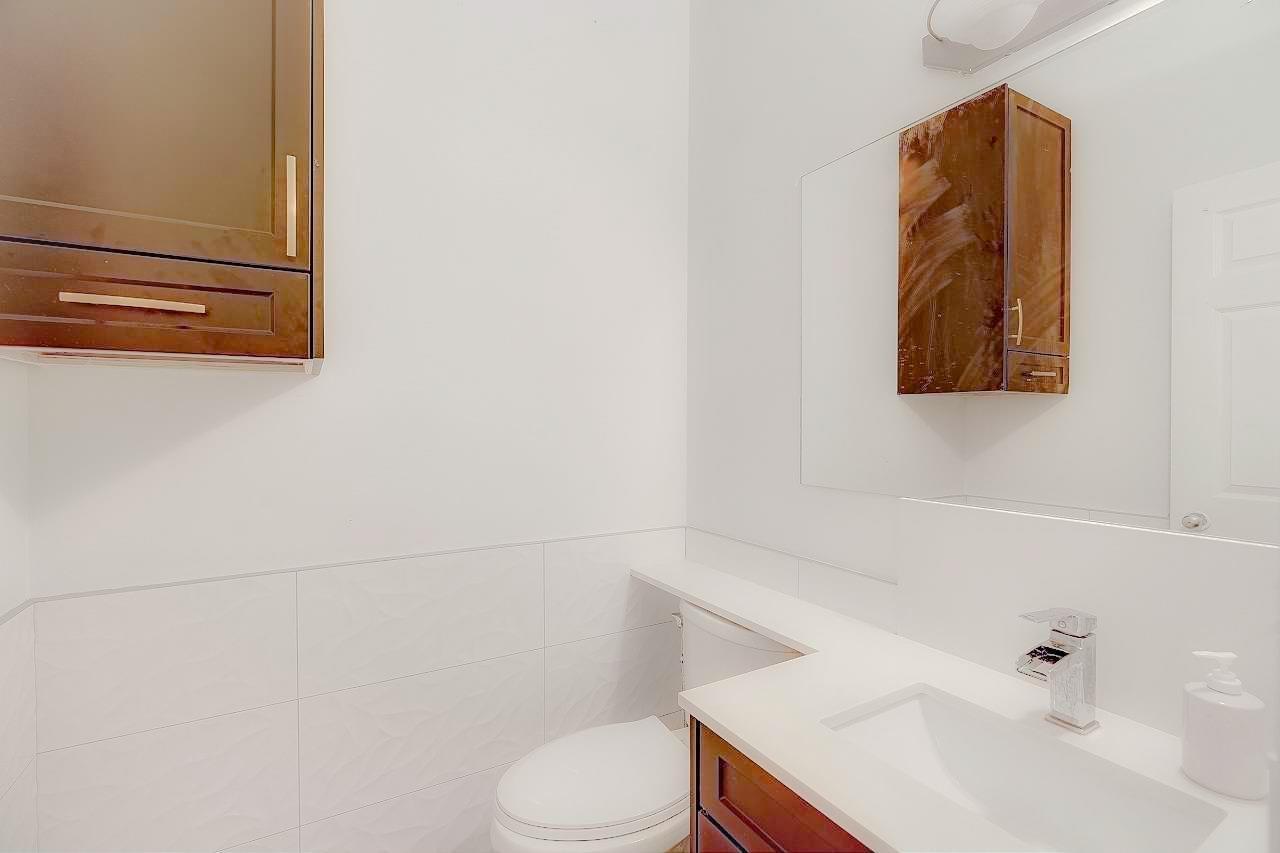 48 11860 River Road Property Photo 15