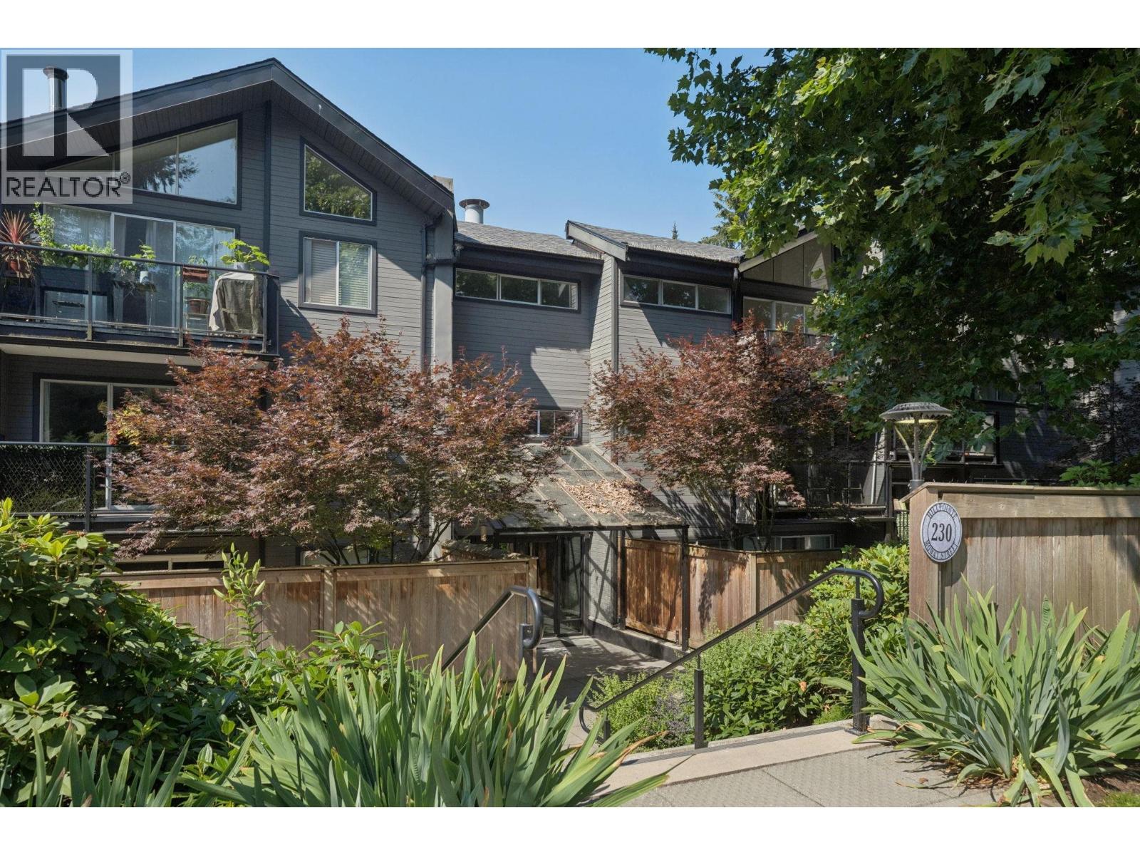 303 230 Mowat Street Property Photo 1