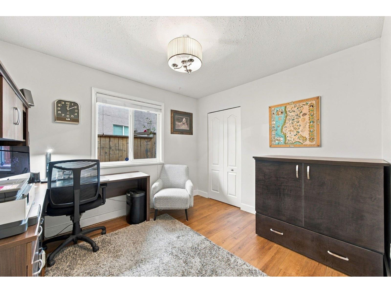18707 60a Avenue Property Photo 25