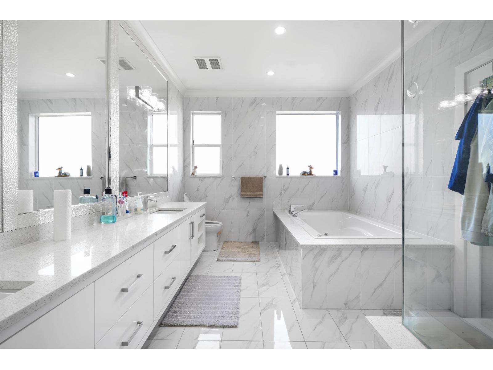 11883 River Road Property Photo 14