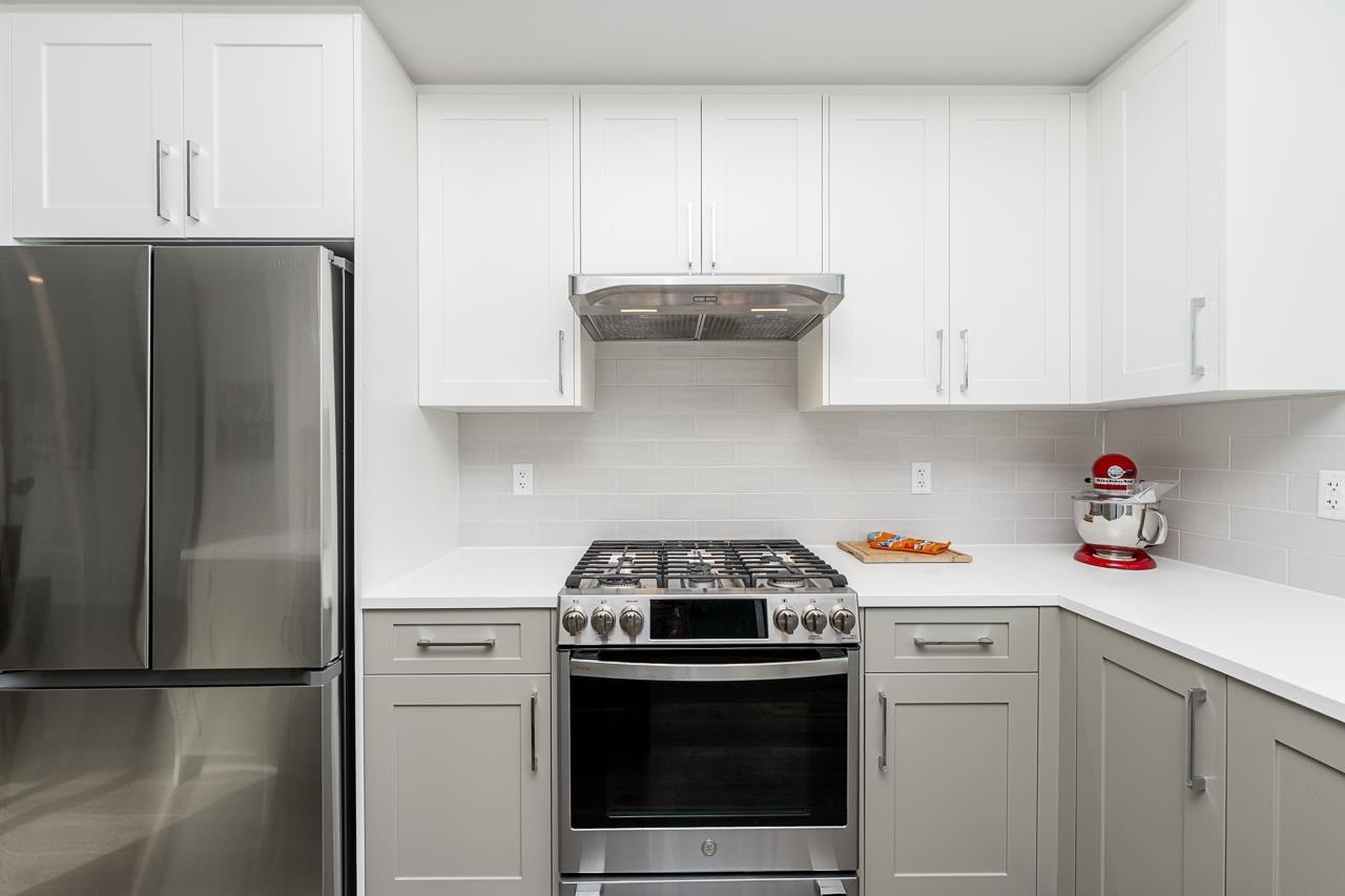 101 1833 165a Avenue Property Photo 9