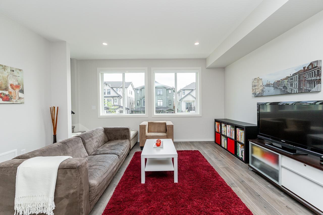 101 1833 165a Avenue Property Photo 18