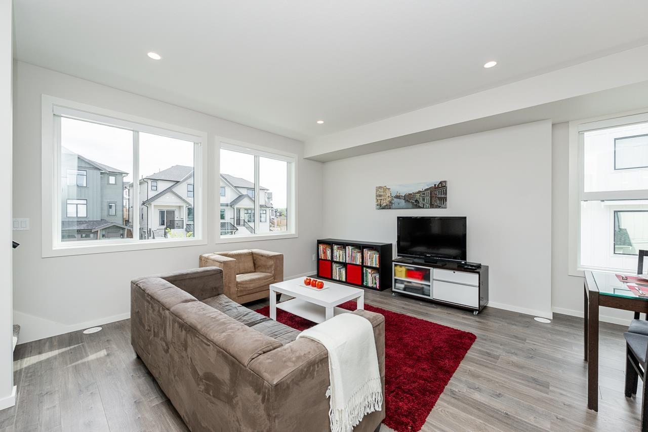 101 1833 165a Avenue Property Photo 19