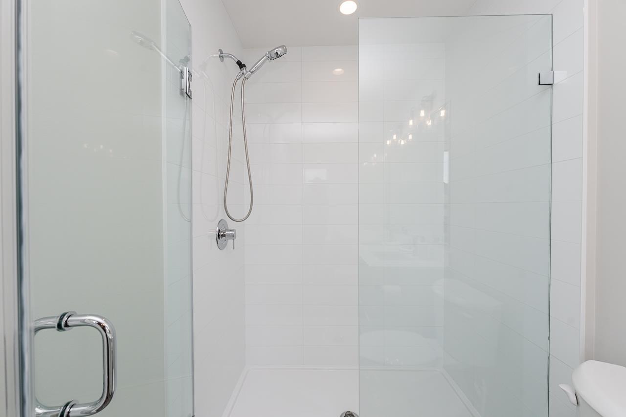 101 1833 165a Avenue Property Photo 26