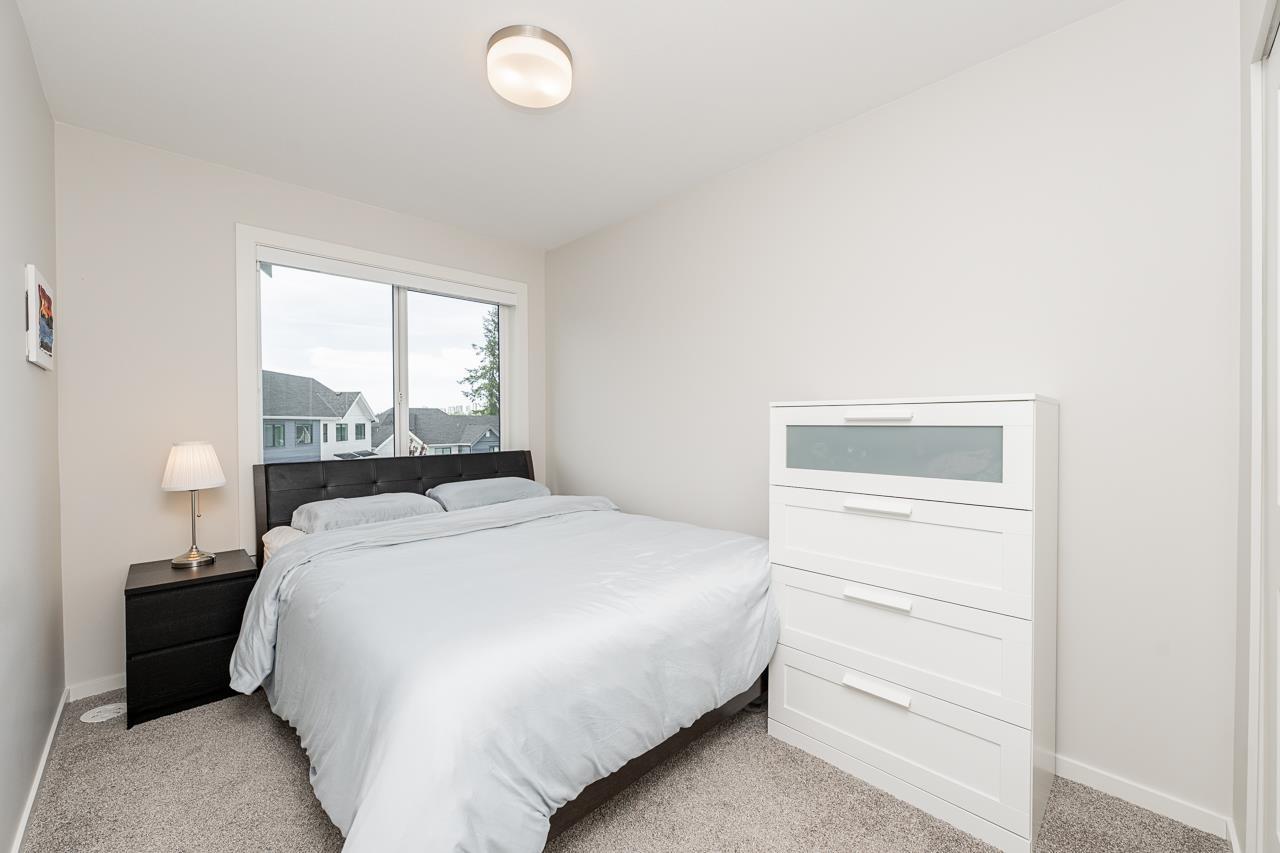 101 1833 165a Avenue Property Photo 29