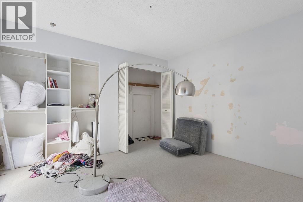 6566 Pinehurst Drive Property Photo 15