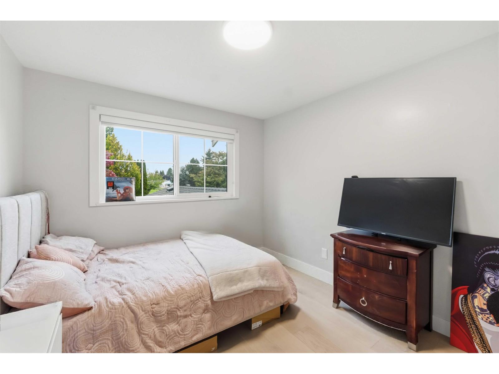 20424 90a Avenue Property Photo 34