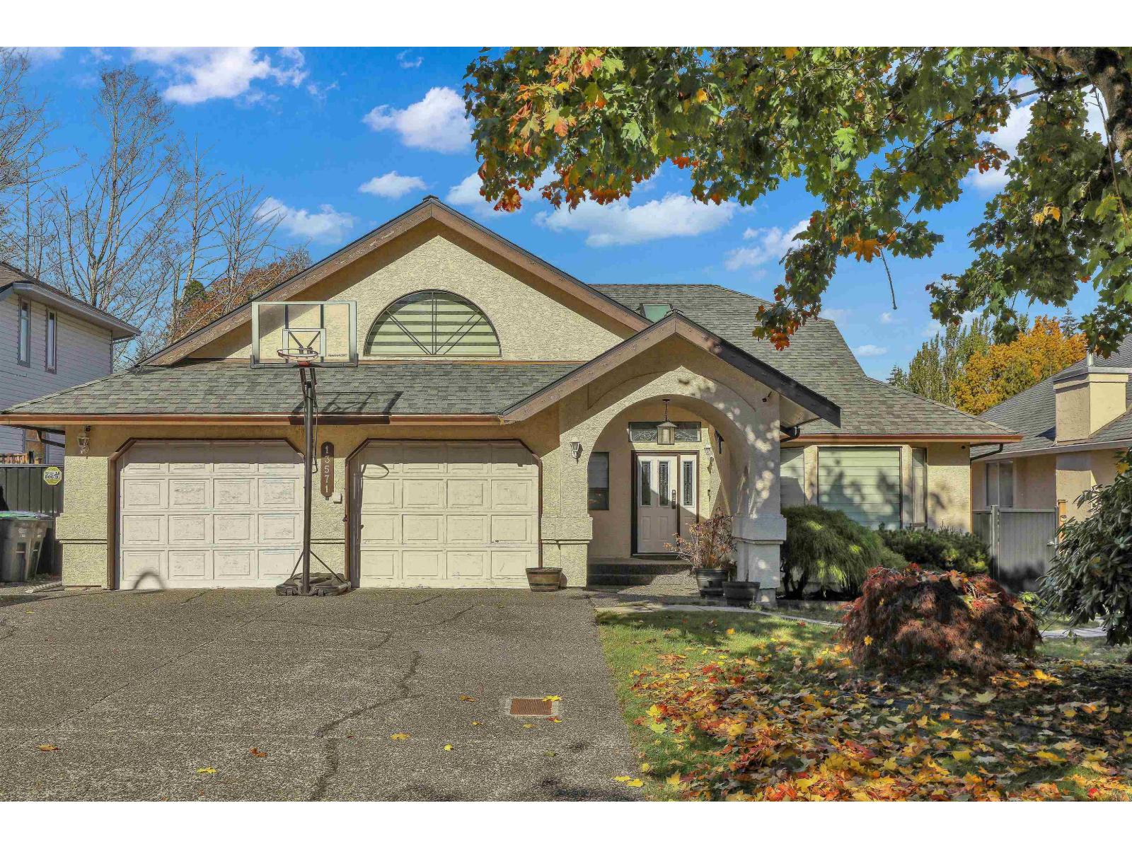 13571 60a Avenue Property Photo 1