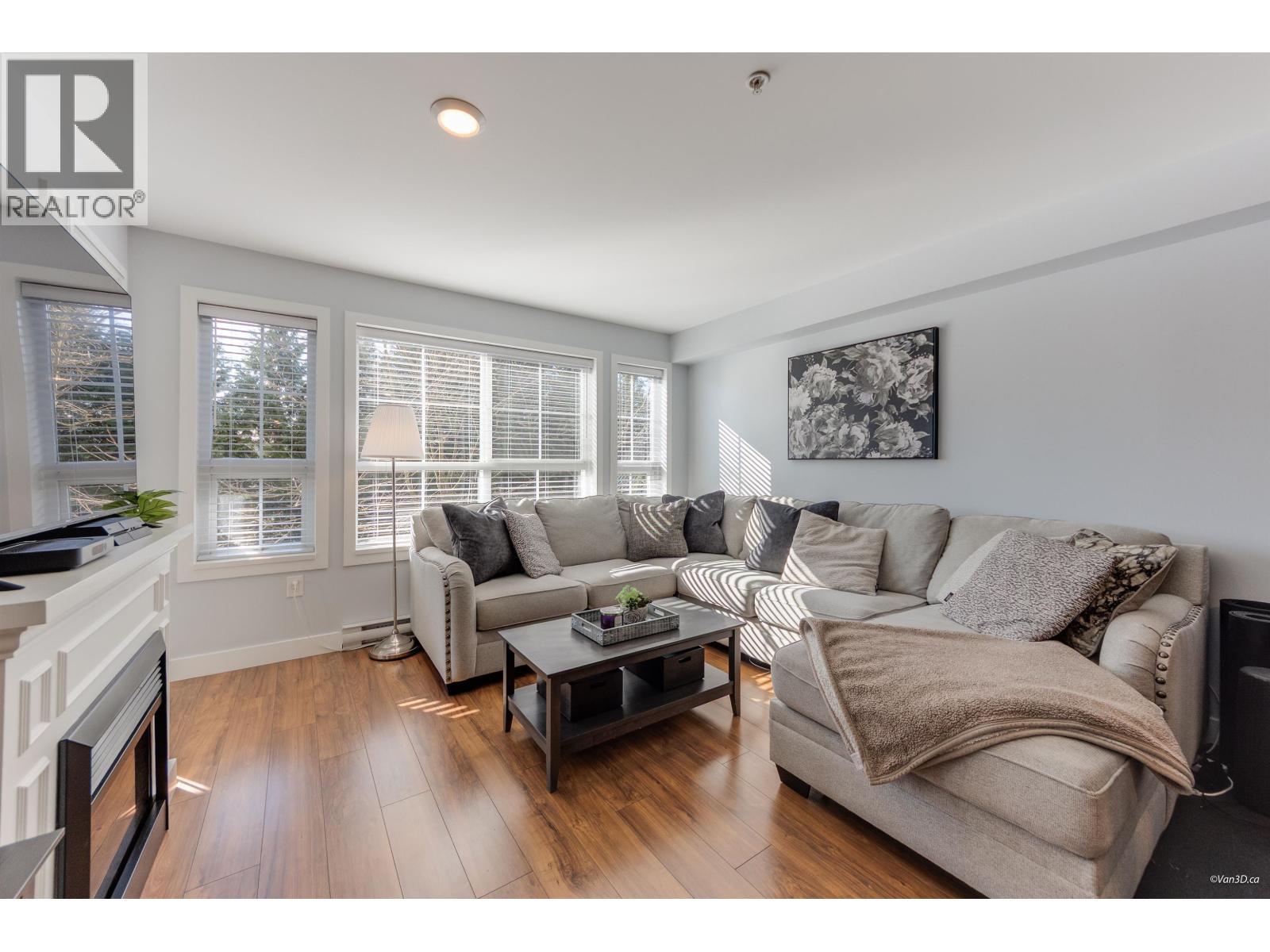 214 19677 Meadow Gardens Way Property Photo 3