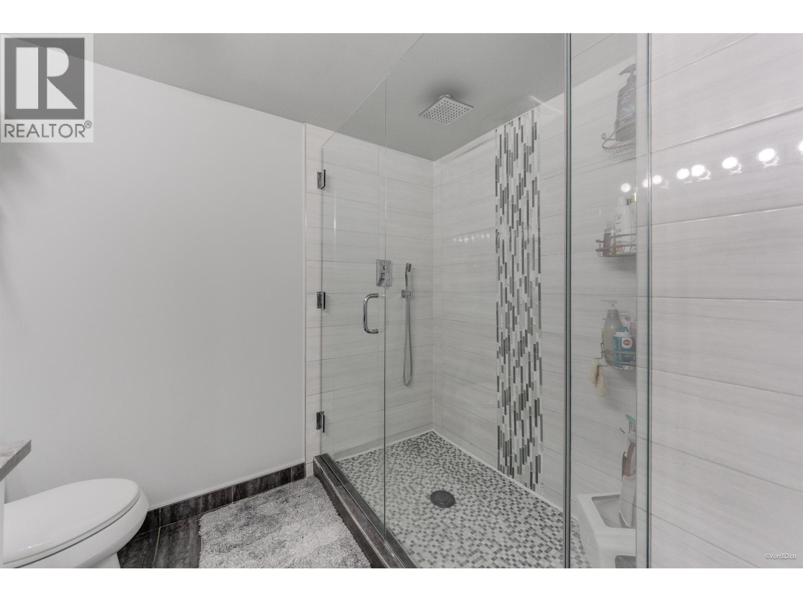 214 19677 Meadow Gardens Way Property Photo 16