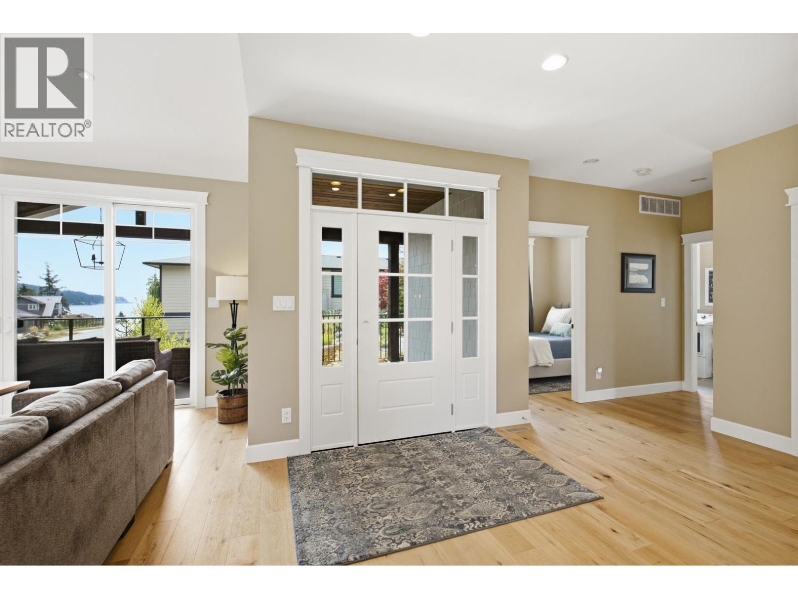 9336 Jorgensen Place Property Photo 14