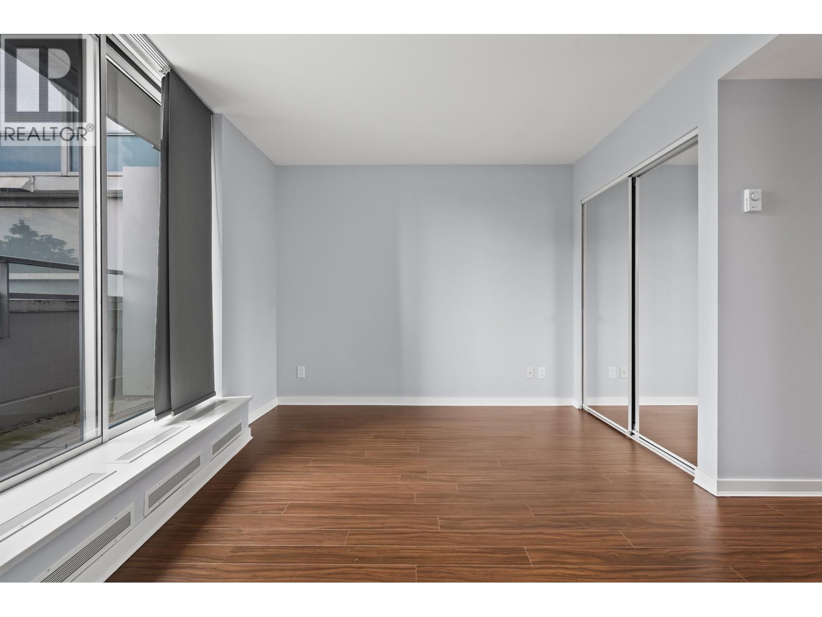 221 188 Keefer Place Property Photo 18