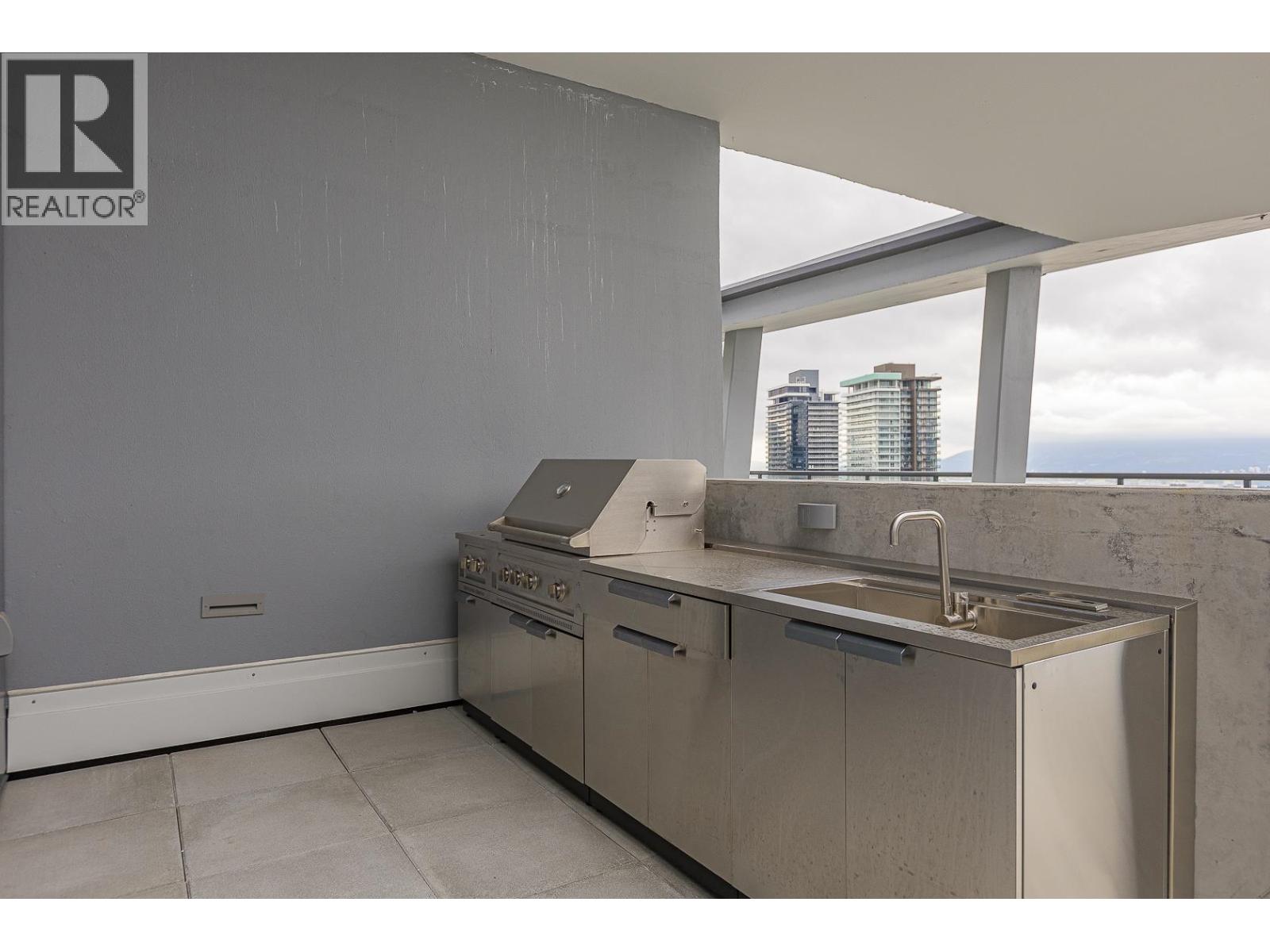 4907 4730 Lougheed Highway Property Photo 14