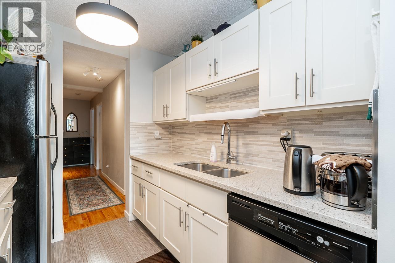 704 9541 Erickson Drive Property Photo 19
