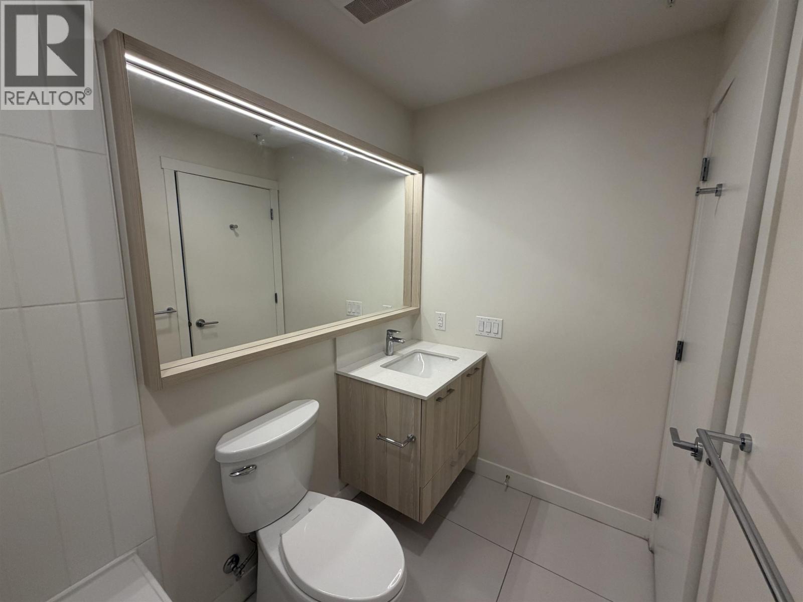 215 721 Anskar Court Property Photo 10