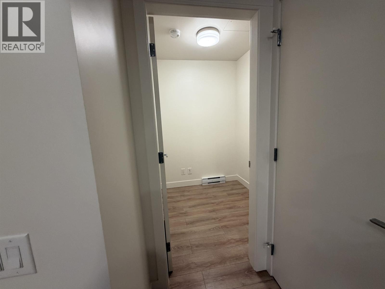 215 721 Anskar Court Property Photo 11