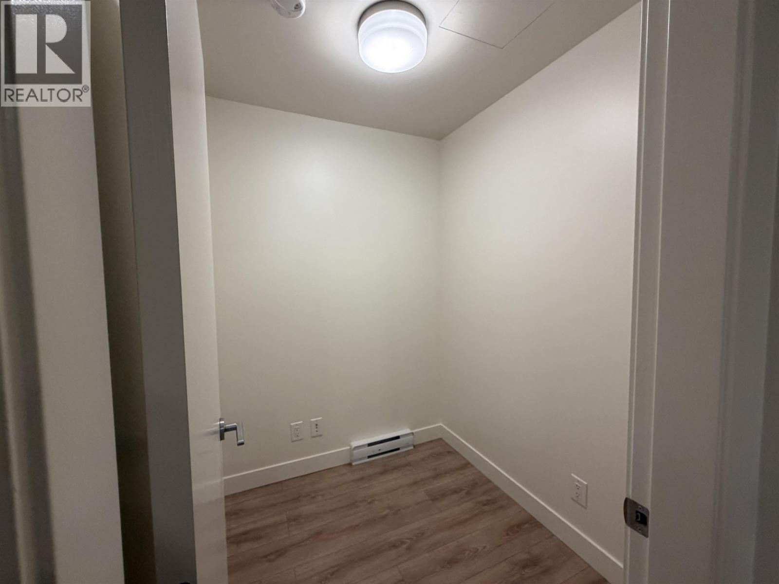 215 721 Anskar Court Property Photo 12
