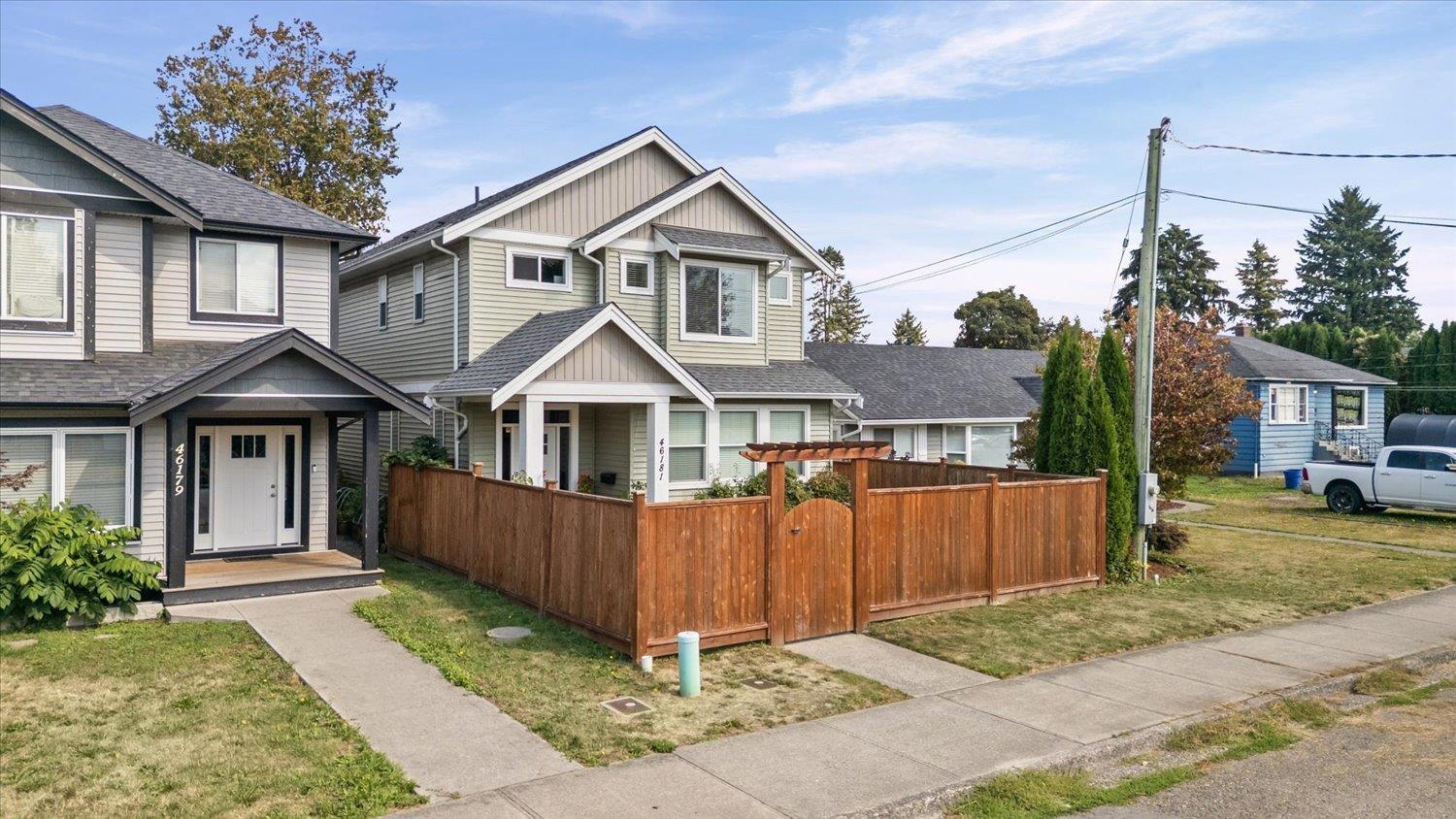 46181 Second Avenue Property Photo 35