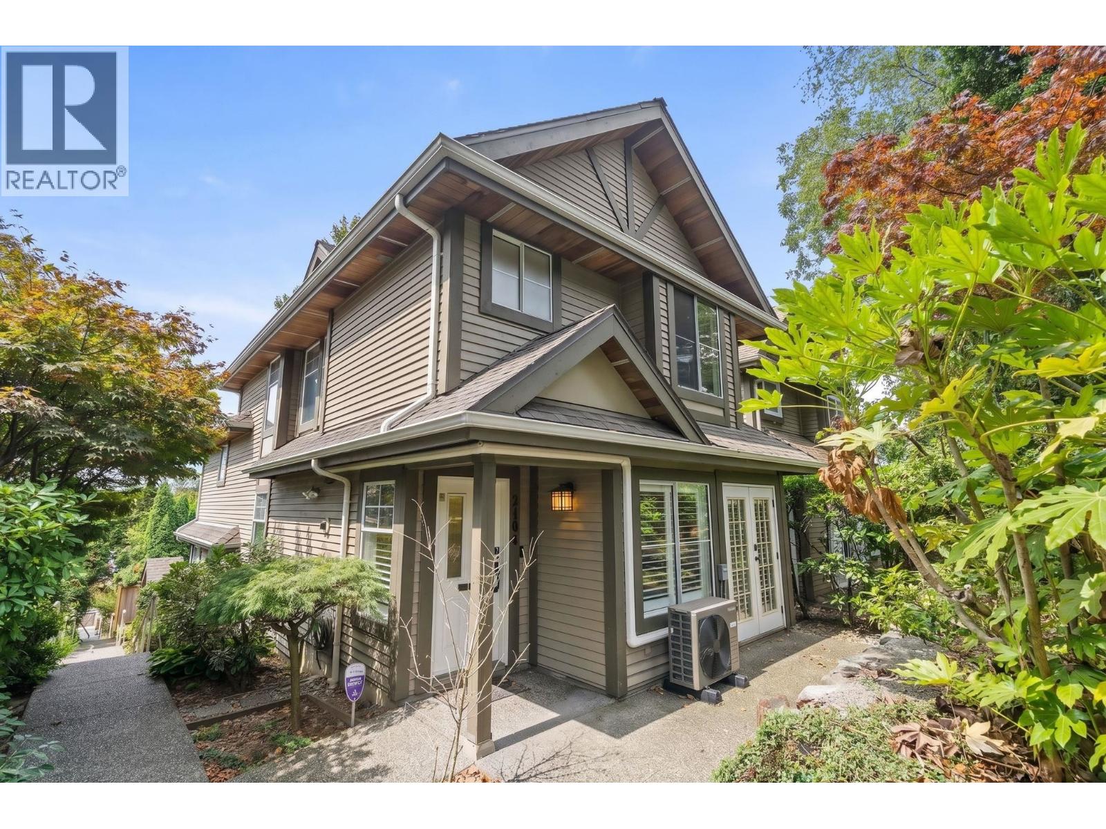 2408 Se Marine Drive Property Photo 34