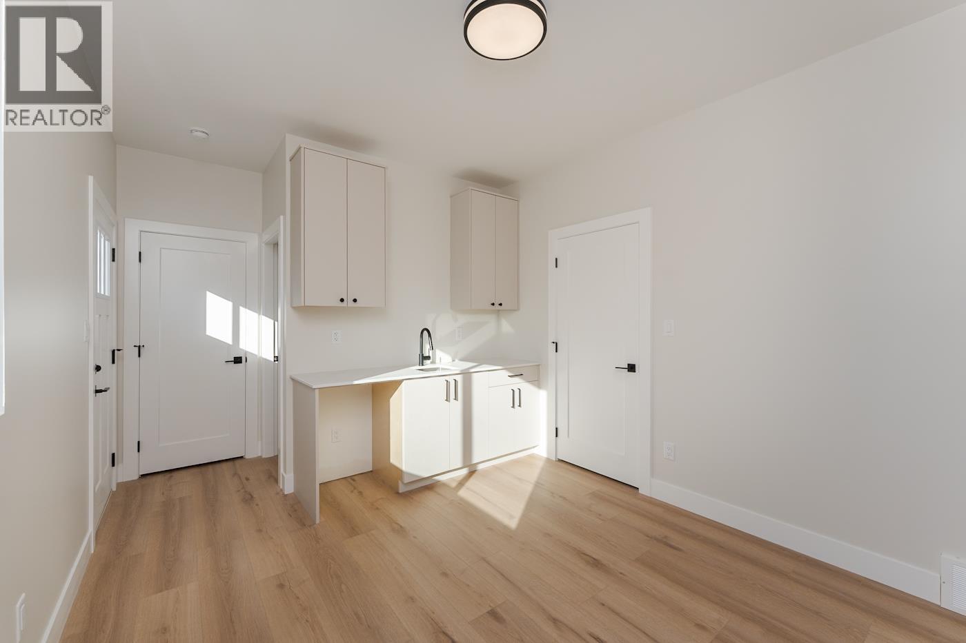 1454 N Blackburn Road Property Photo 26