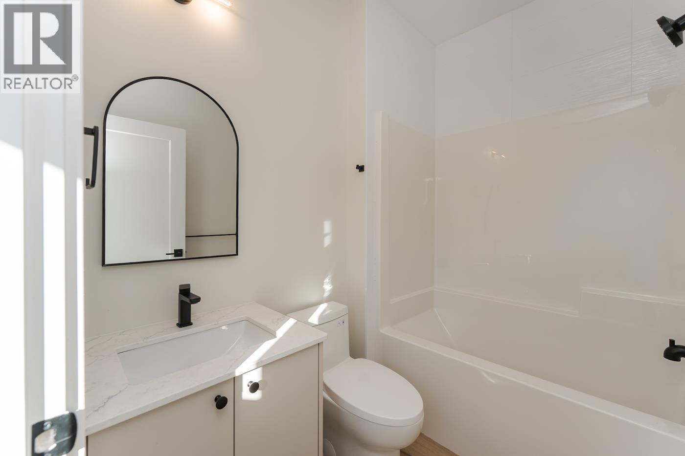 1454 N Blackburn Road Property Photo 27