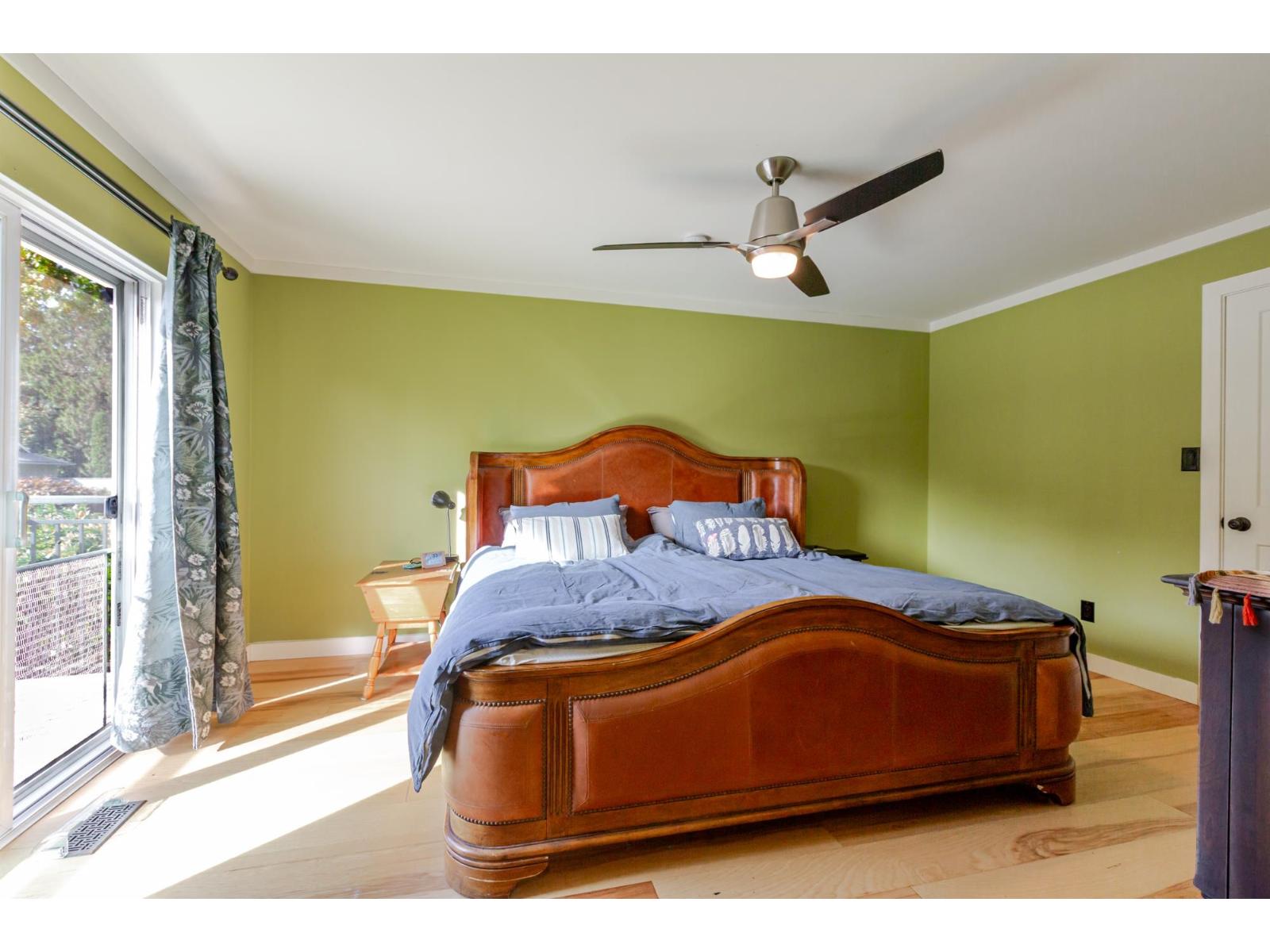 4958 198b Street Property Photo 23