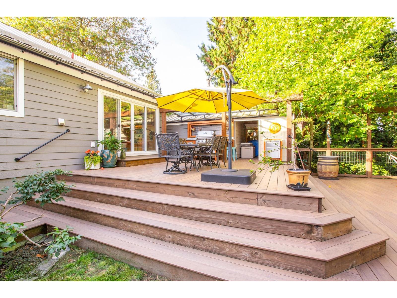 4958 198b Street Property Photo 34