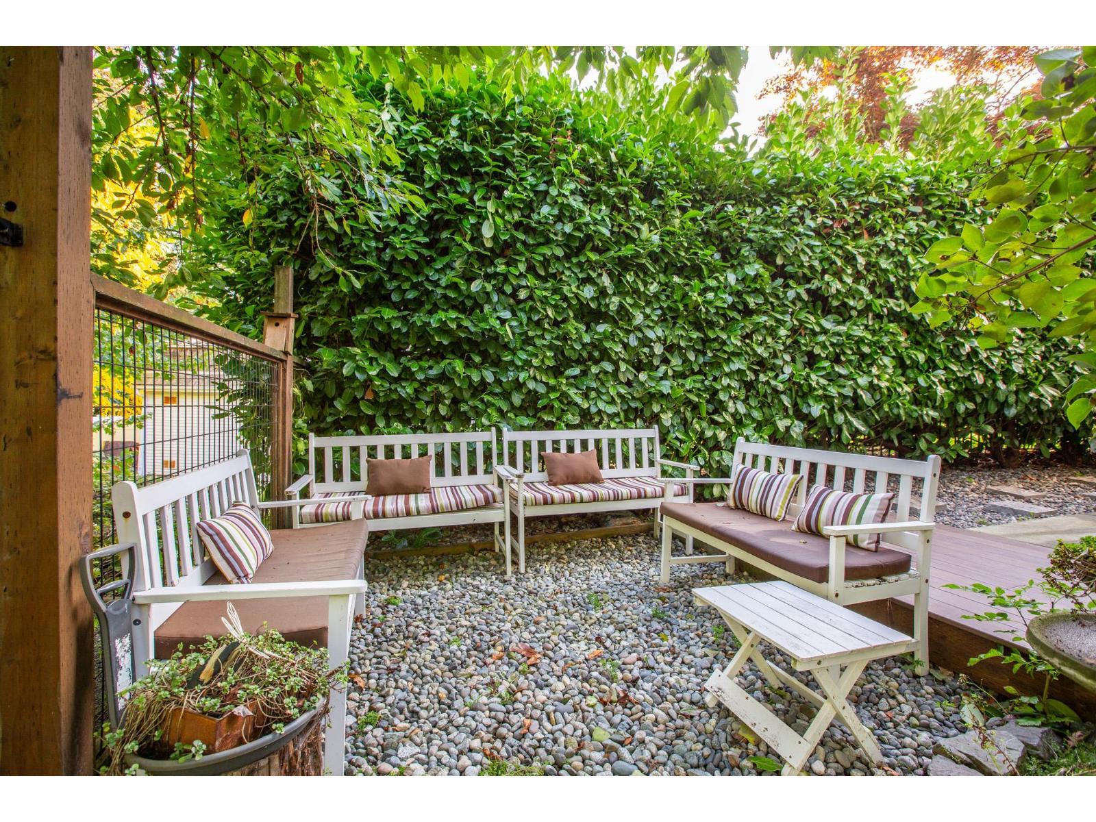 4958 198b Street Property Photo 37