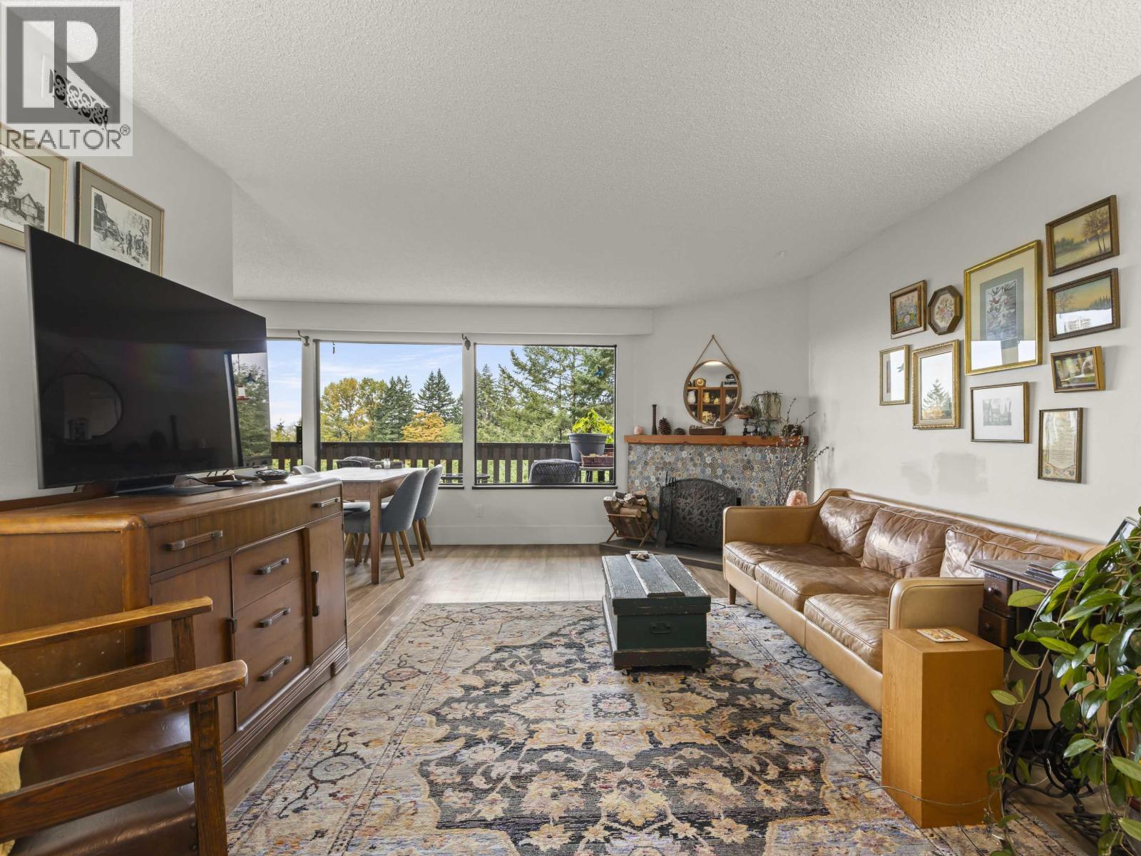 1185 Lillooet Road Property Photo 2