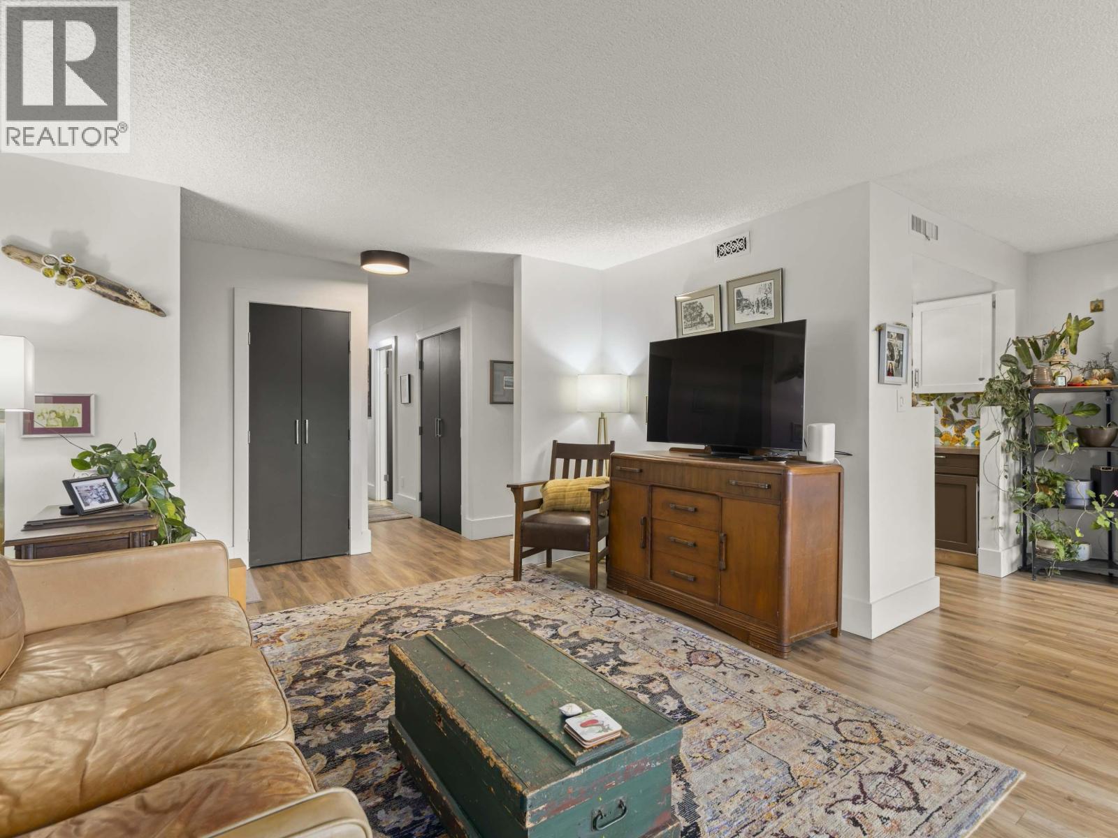 1185 Lillooet Road Property Photo 8