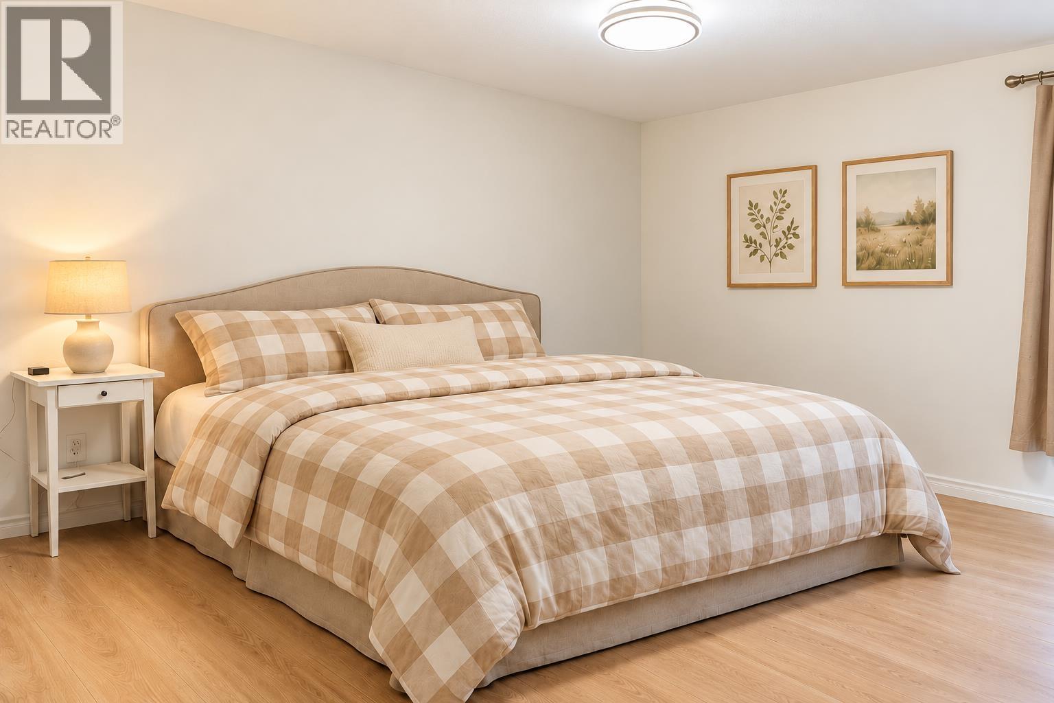 11 7711 Williams Road Property Photo 8