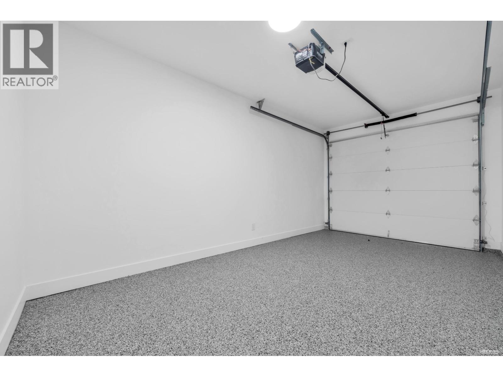 4 2316 Cliff Avenue Property Photo 34