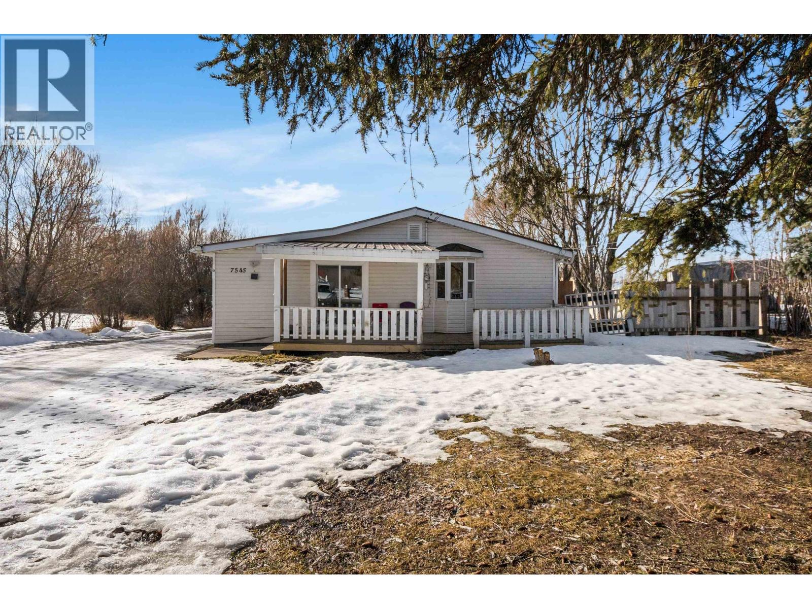 7545 Pooley Road Property Photo 1