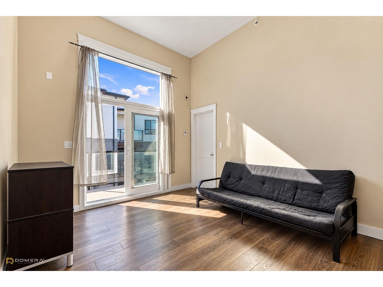 602 11077 Ravine Road Property Photo 10