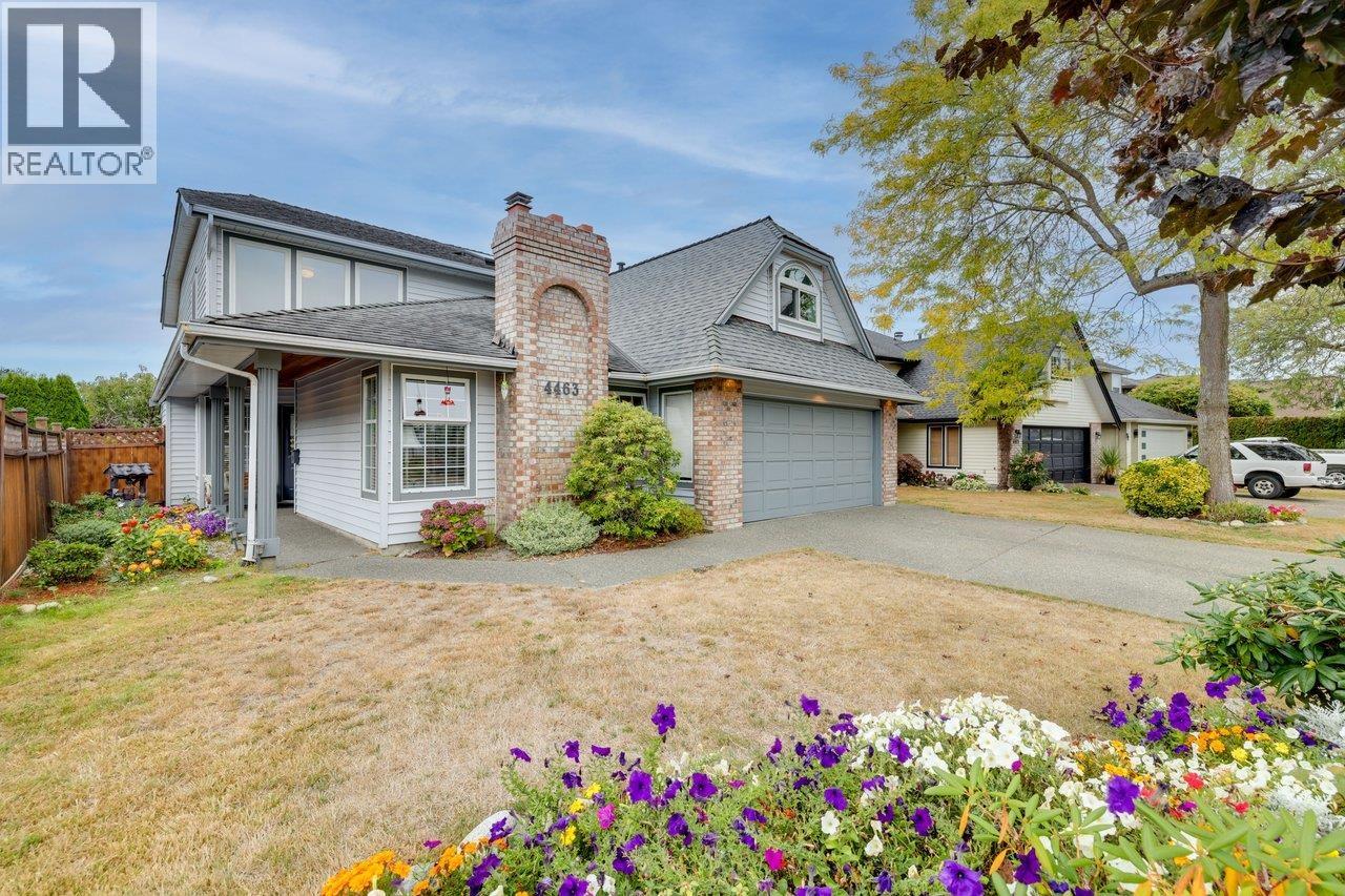 4463 Dawn Place Property Photo 2