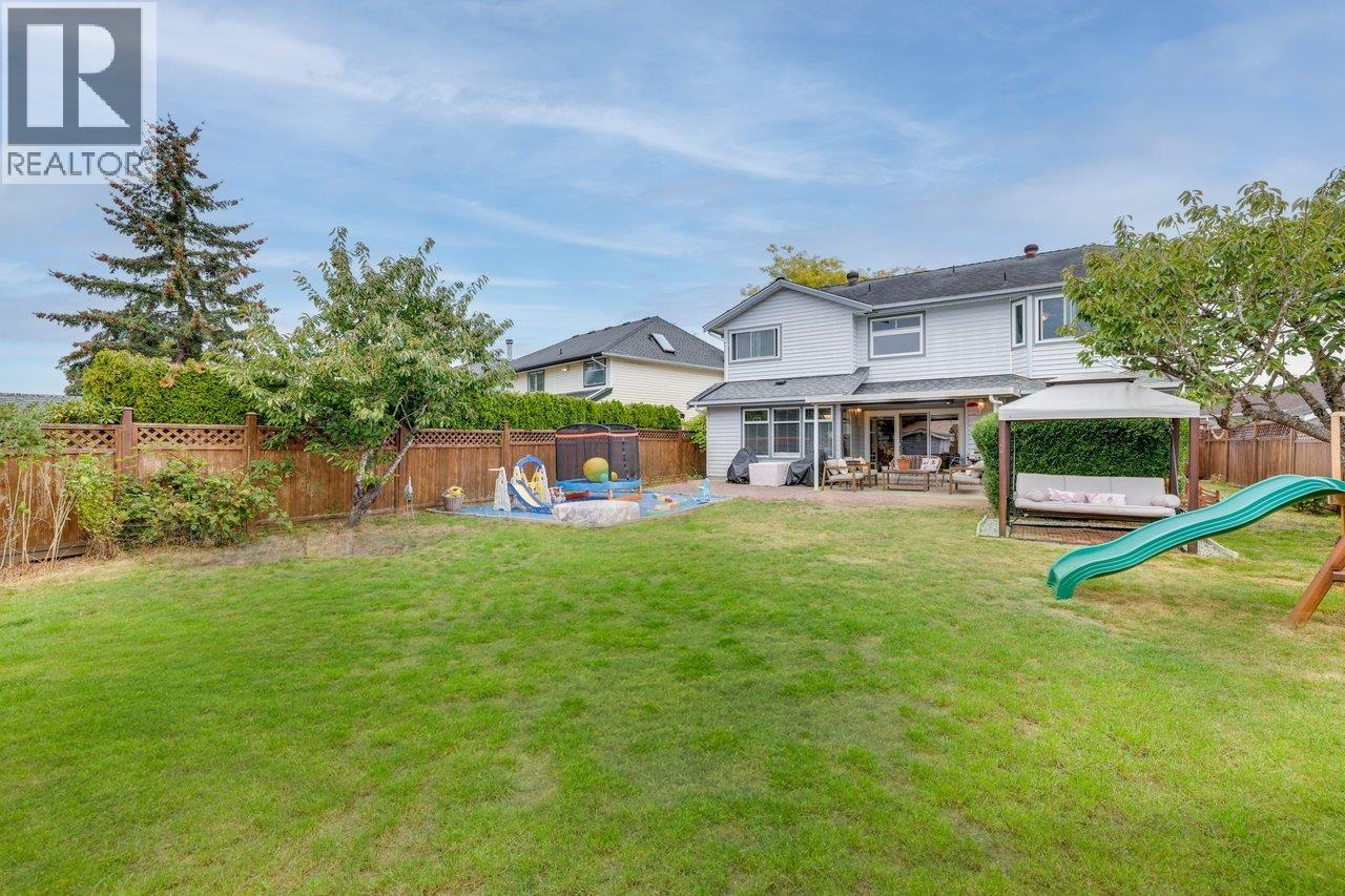 4463 Dawn Place Property Photo 32