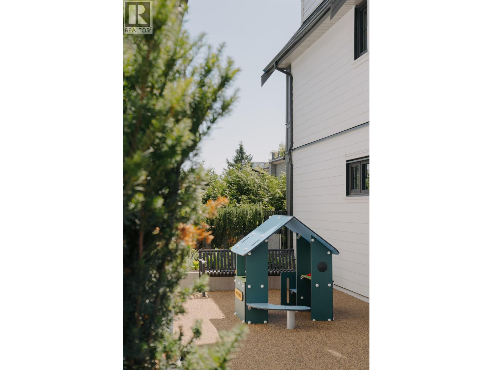 220 8800 Spires Road Property Photo 10