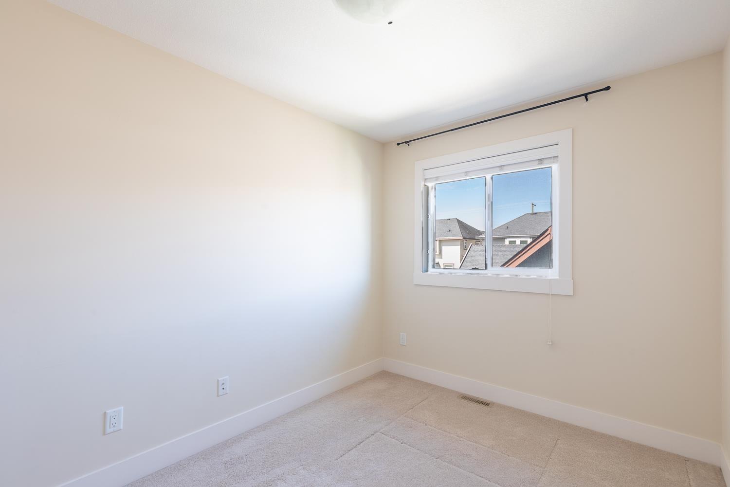 7273 192a Street Property Photo 22