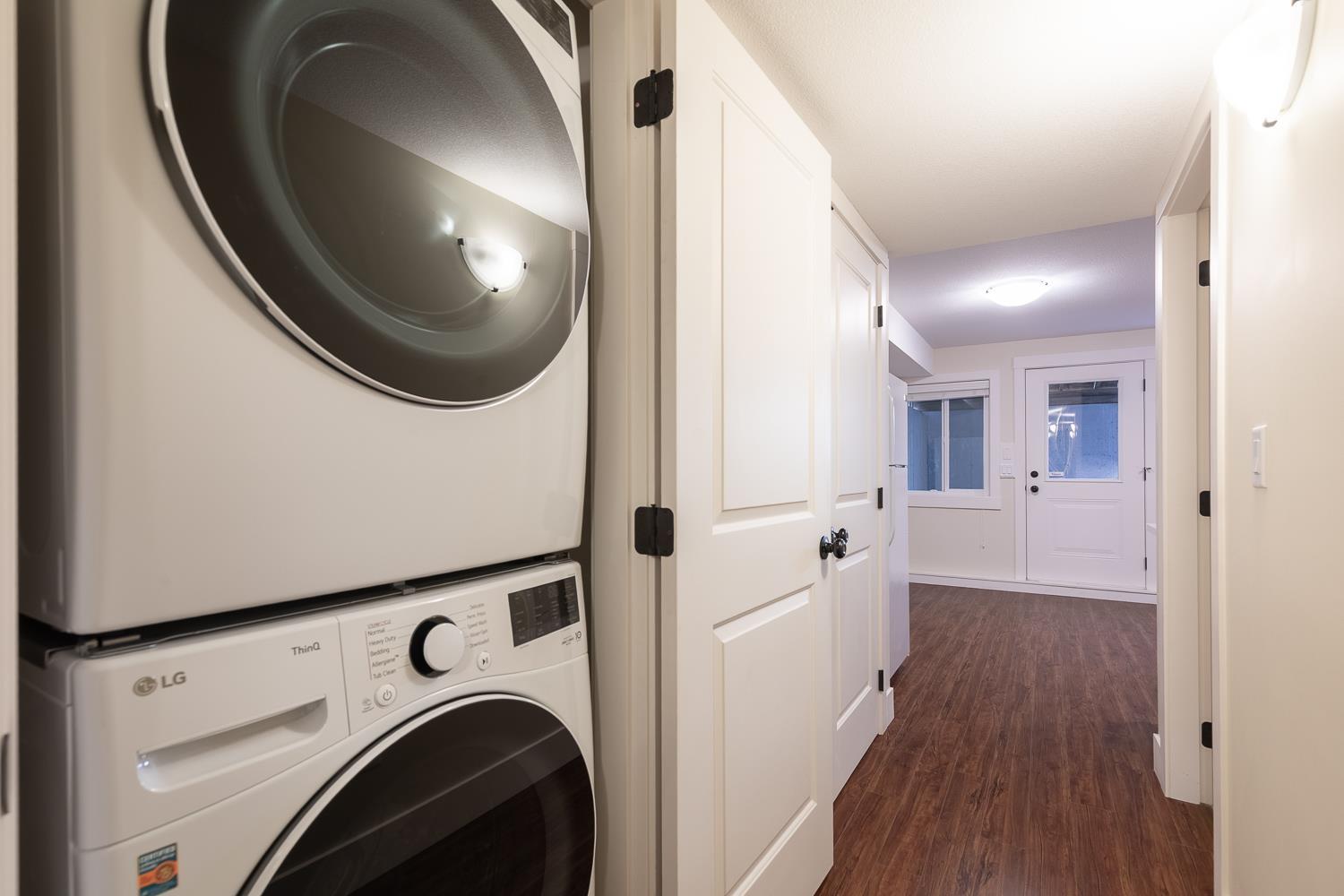 7273 192a Street Property Photo 33