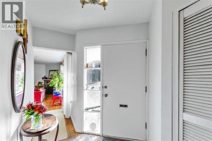 410 Hadden Drive Property Photo 4