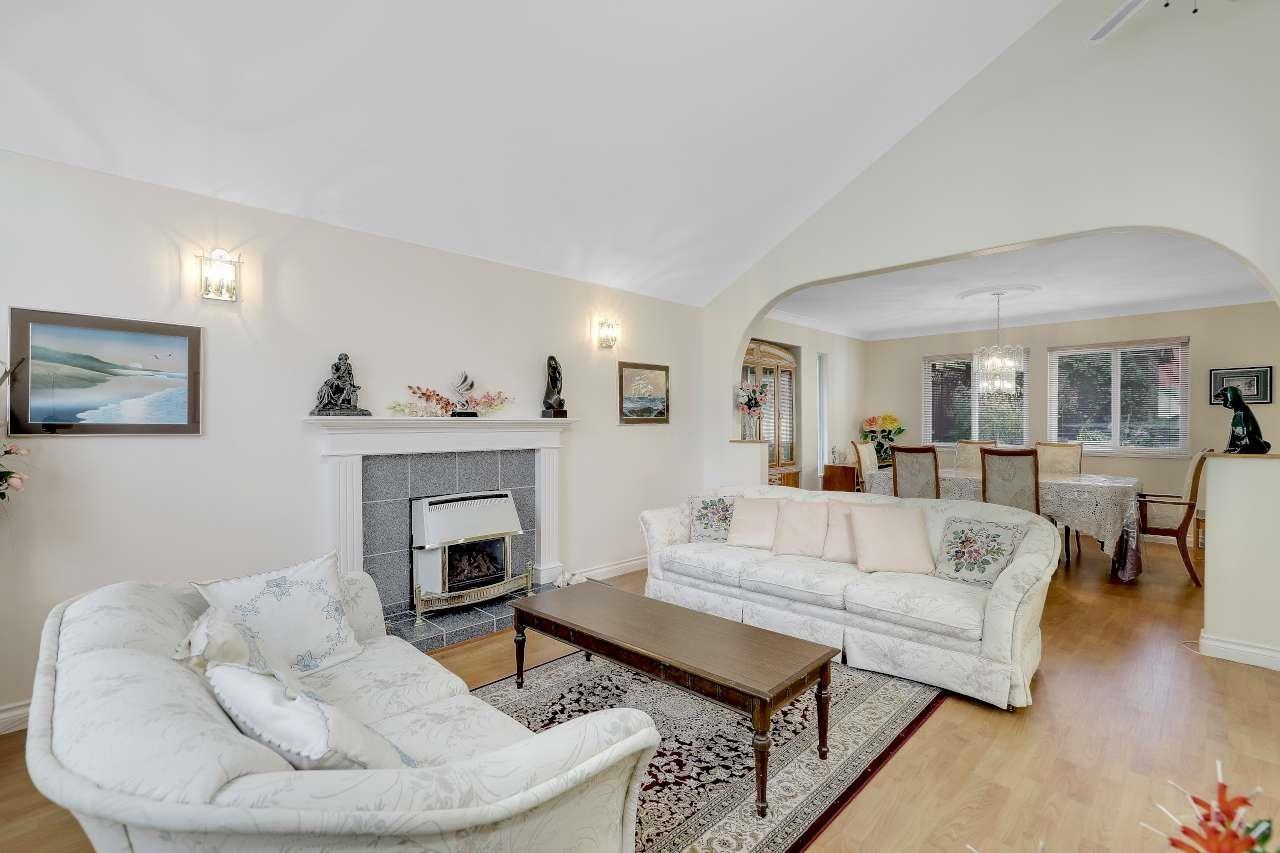 9433 164 Street Property Photo 5