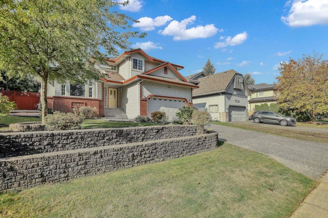9433 164 Street Property Photo 39