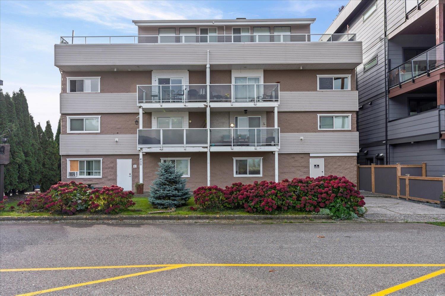 450 Esplanade Avenue #1 Property Photo 2
