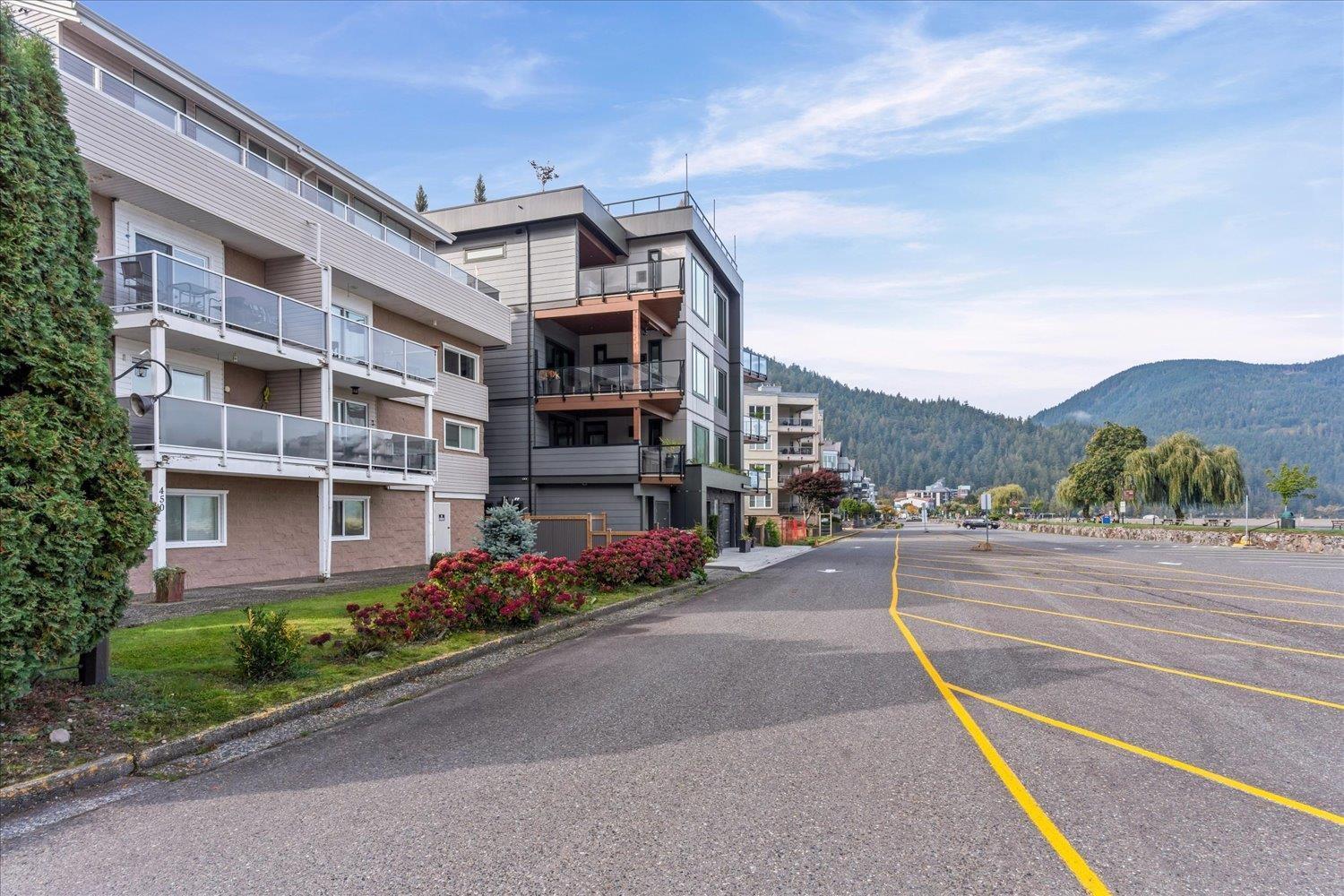 450 Esplanade Avenue #1 Property Photo 3