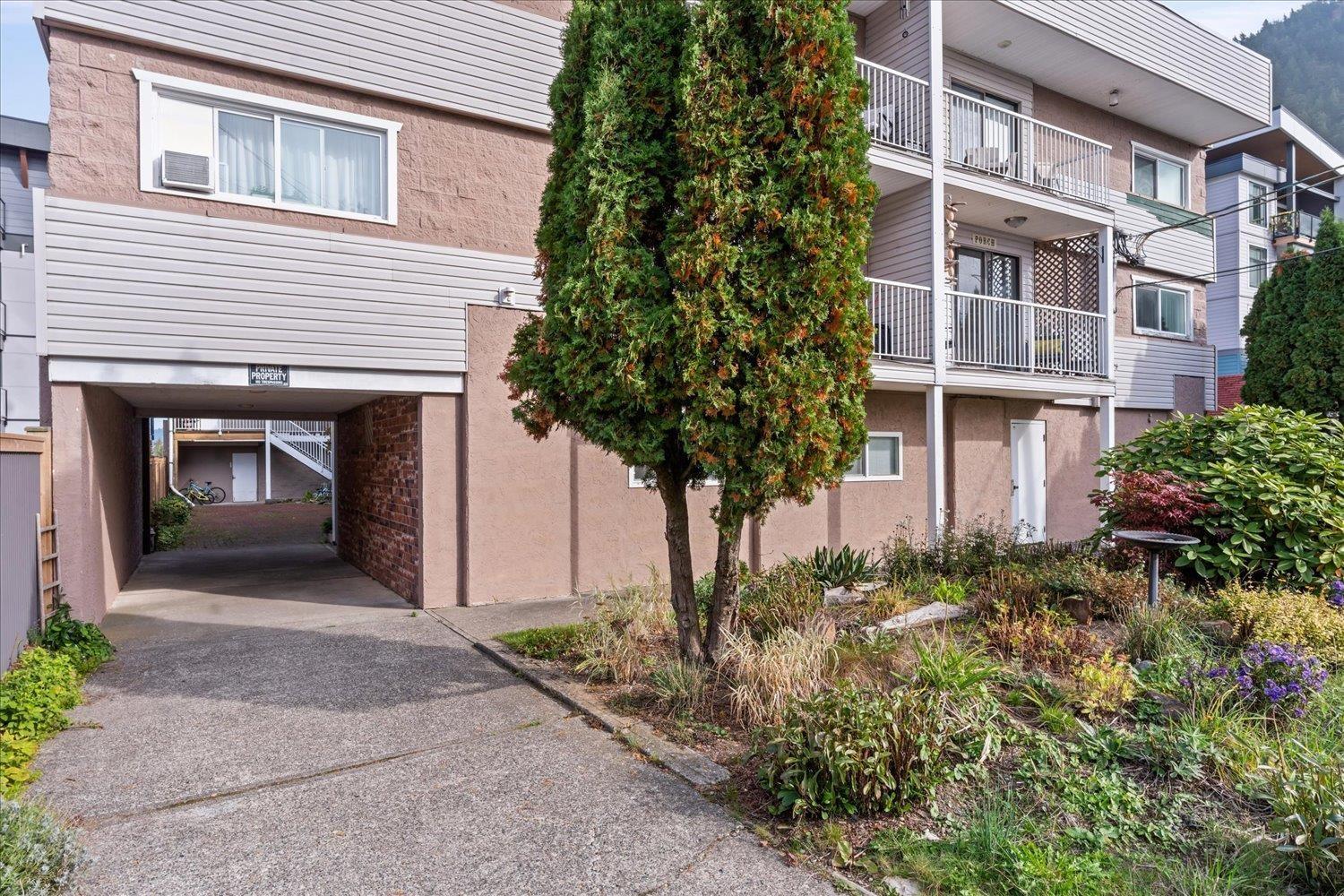 450 Esplanade Avenue #1 Property Photo 30