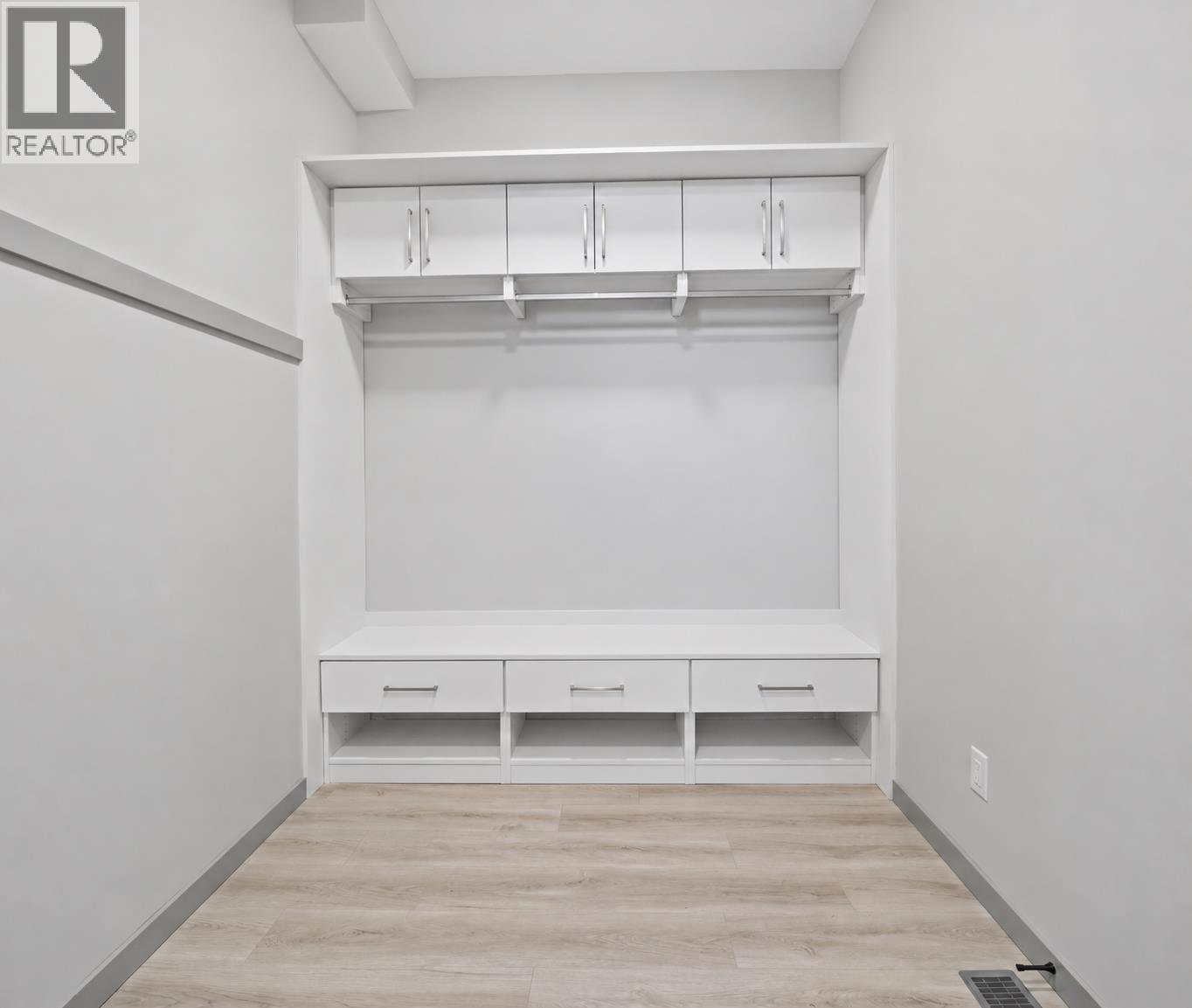 1 11055 Cameron Court Property Photo 37