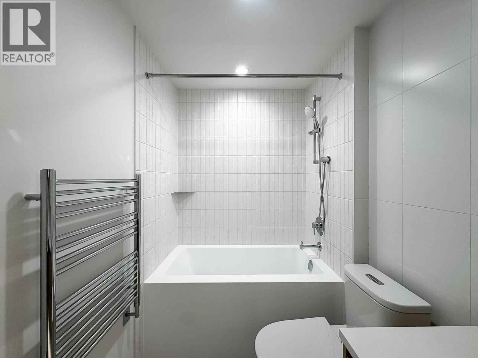 202 588 Harrison Drive Property Photo 14