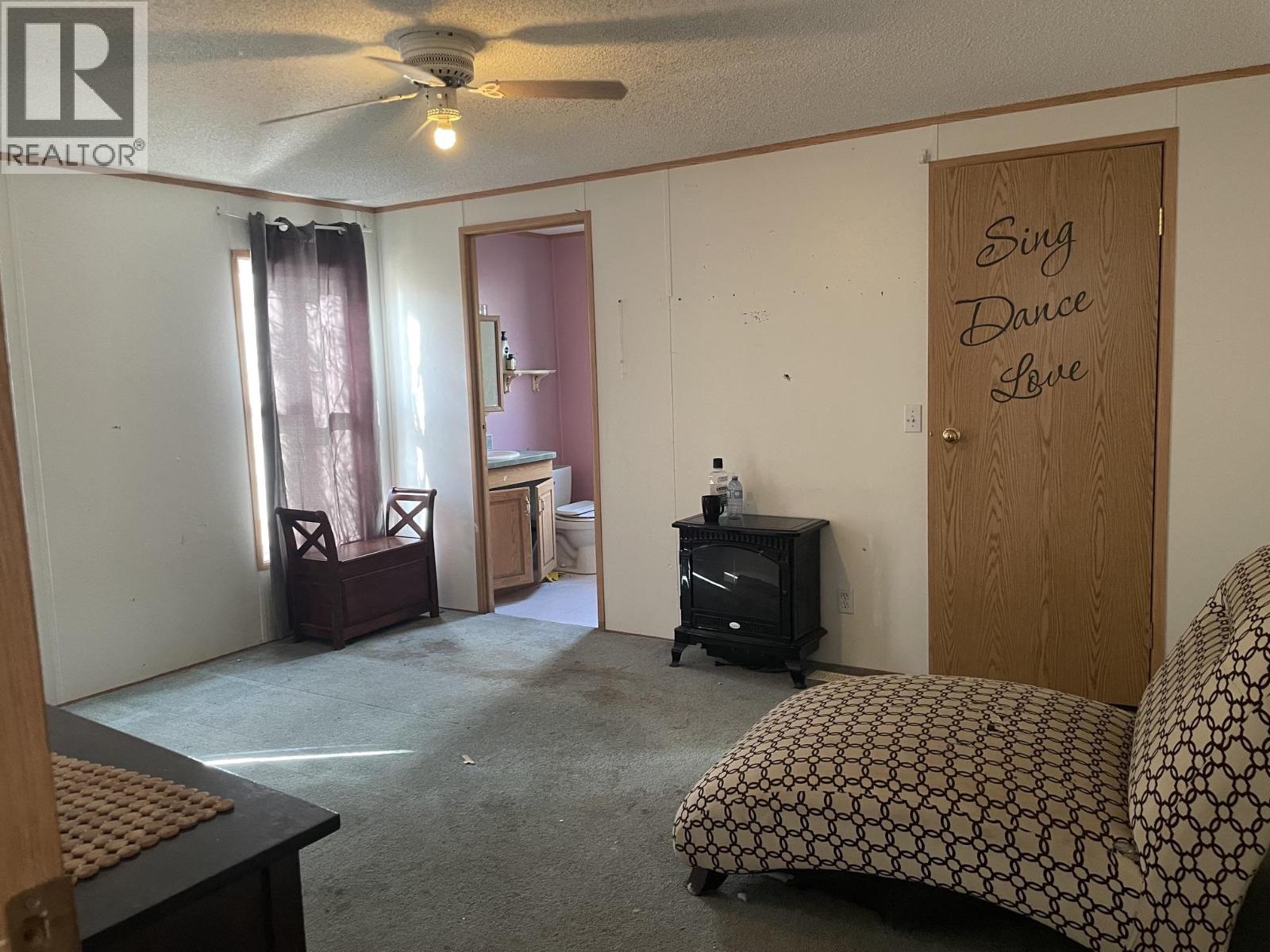 65 5701 Airport Drive Property Photo 13